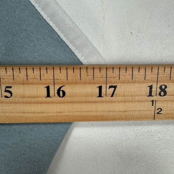 Athleta Upside Insulated Puffer Vest Women XS White Gray Full Zip Quilted - Picture 9 of 11